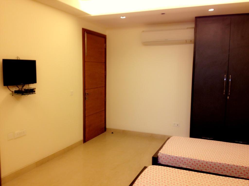 ניו דלהי Woodpecker Service Apartments - Green Park מראה חיצוני תמונה