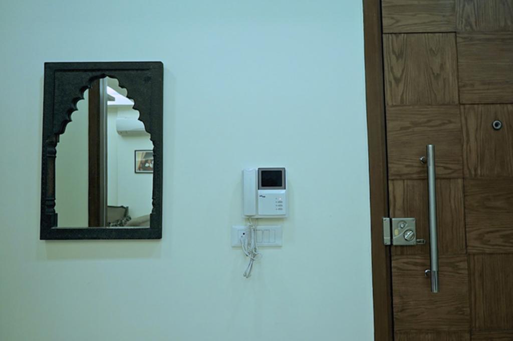 ניו דלהי Woodpecker Service Apartments - Green Park מראה חיצוני תמונה